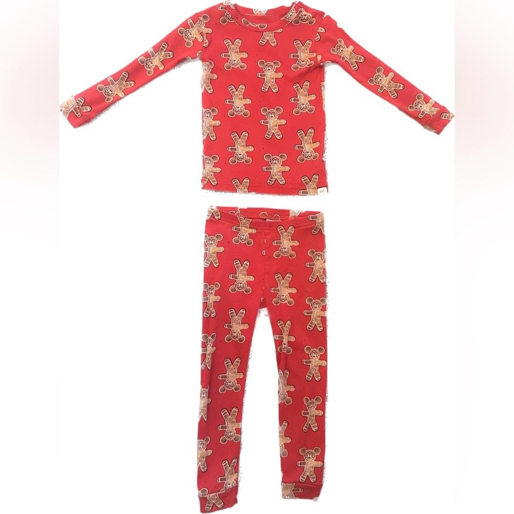Baby Gap Disney red mickey mouse gingerbread christmas two piece pajamas size 4t